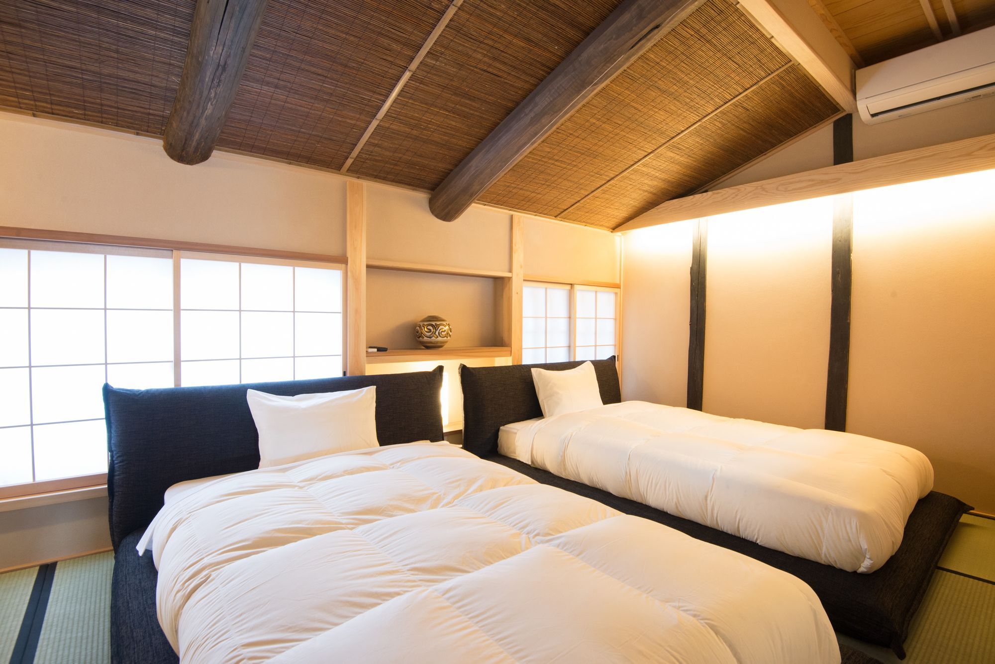 Nishijin Kyomachiya Byakko-Tei Appartement Kyoto Buitenkant foto